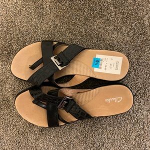 Clarks sandals 9.5